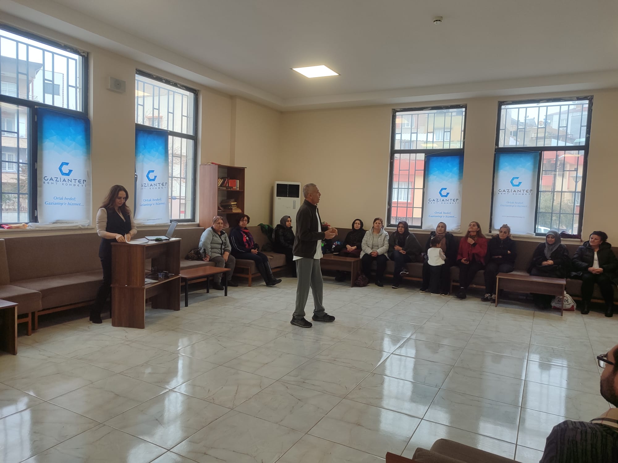 Gaziantep Kent Konseyi Aile Çalışma Grubu “Aile İçi İletişim, Bağ Kurma ve Duygusal Dayanıklılık” semineri